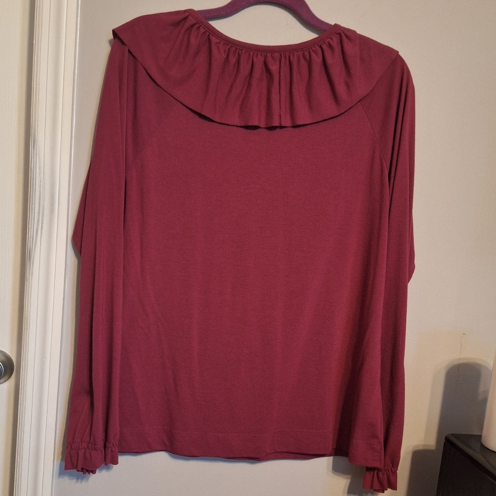 Women's Ruffled V-Neck Top - Burgundy - Picture 3 of 9